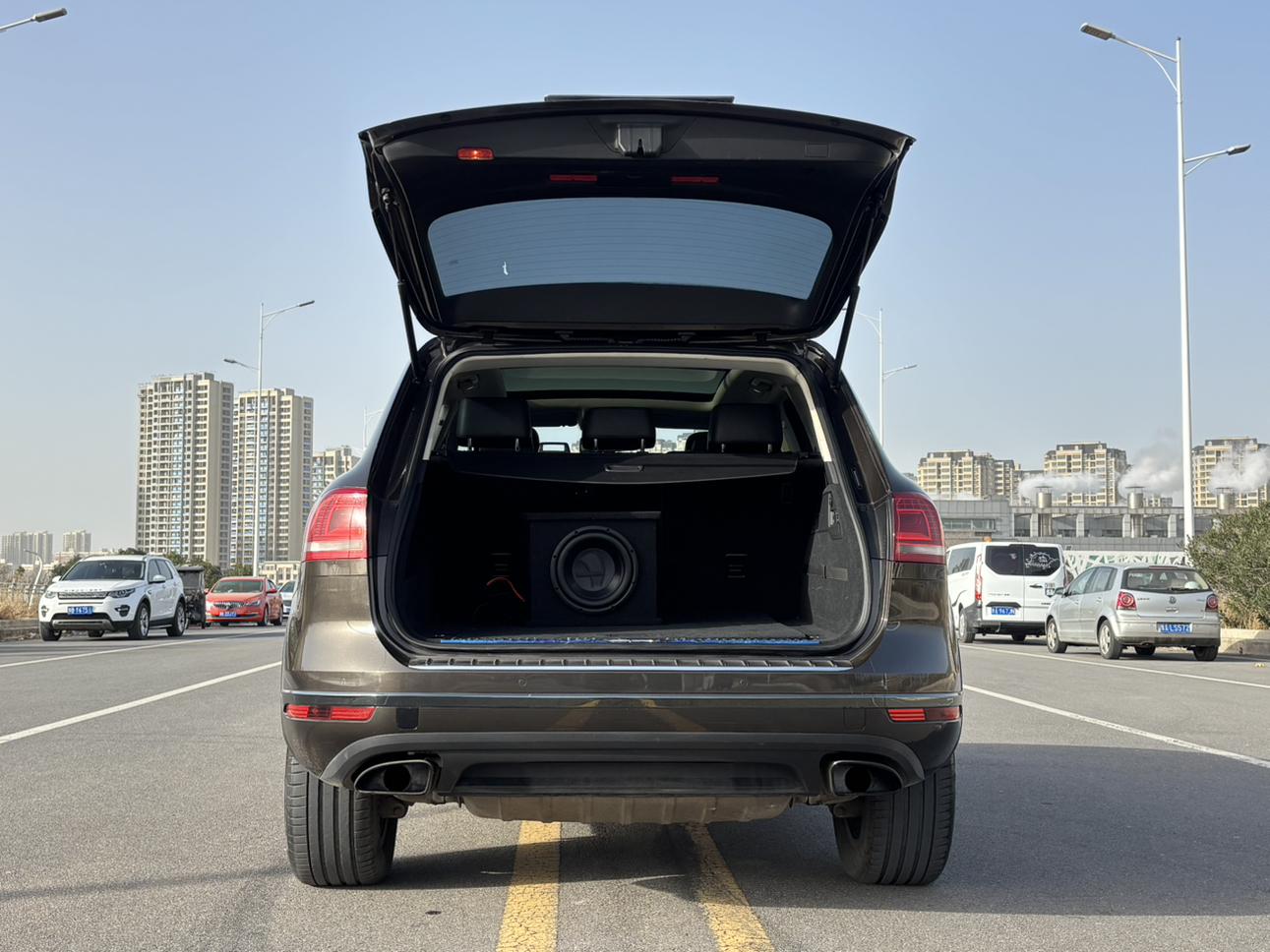Volkswagen Touareg 2016 thumb 12