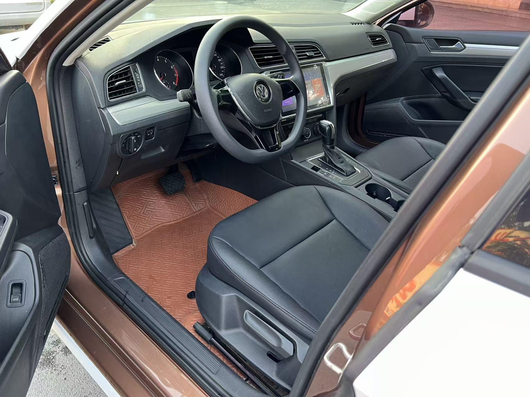 Volkswagen Lamando 2018 thumb 7