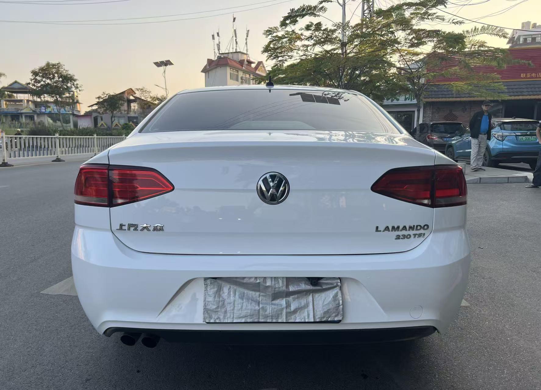 Volkswagen Lamando 2018 thumb 11