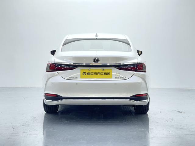 Lexus ES 2021 thumb 4