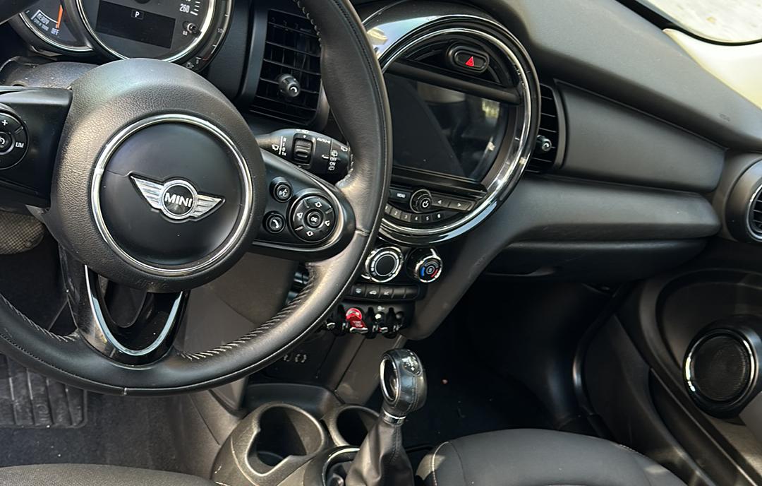 Mini Hatch 2018 thumb 6