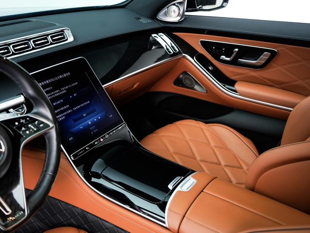 Mercedes-Benz S-Class 2023 thumb 9