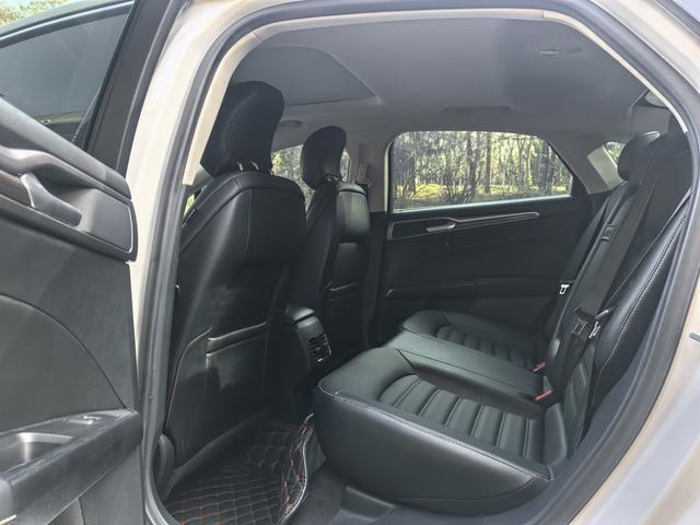 Ford Mondeo 2020 thumb 3