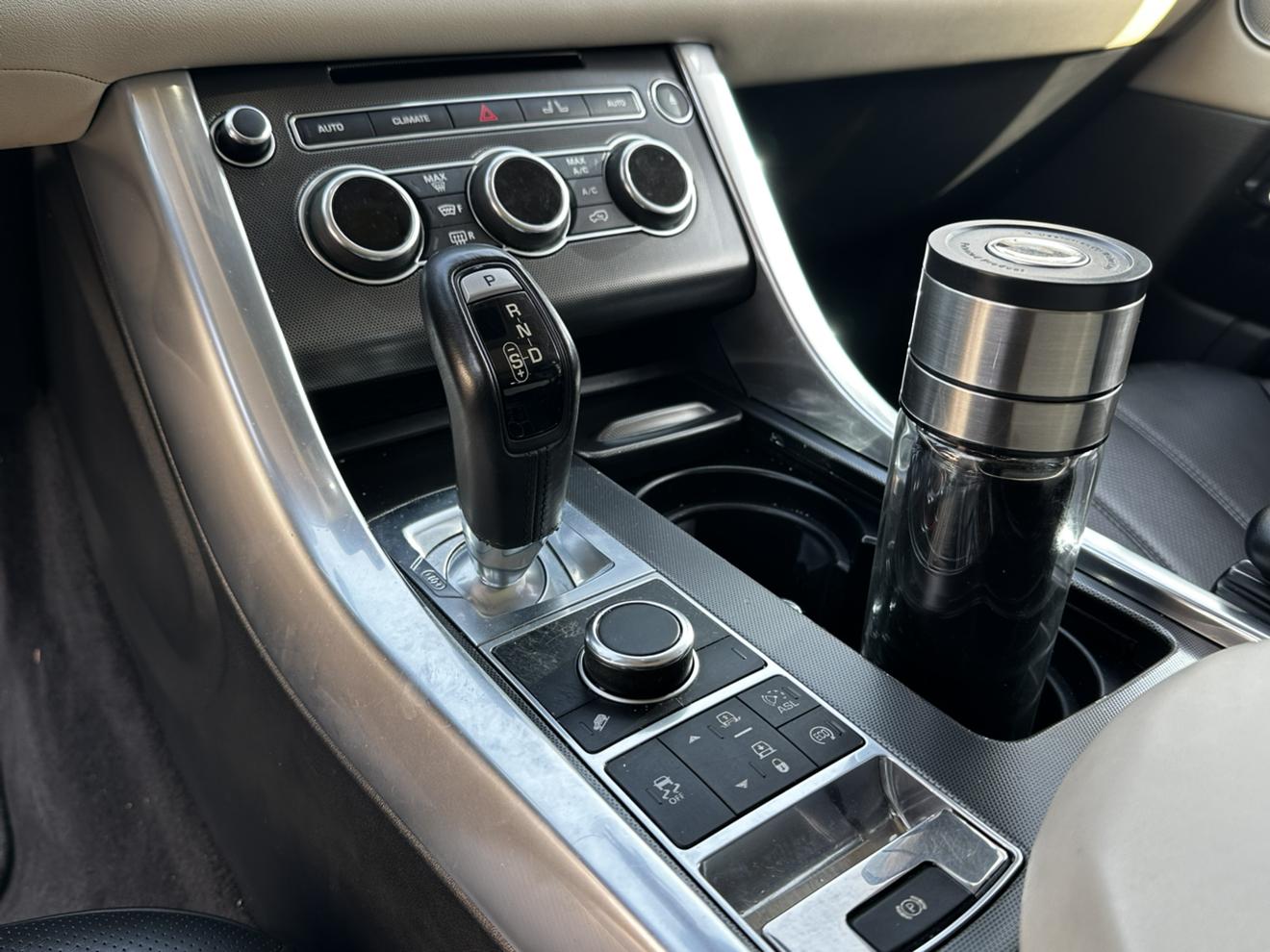 Land Rover Range Rover Sport 2014 thumb 12