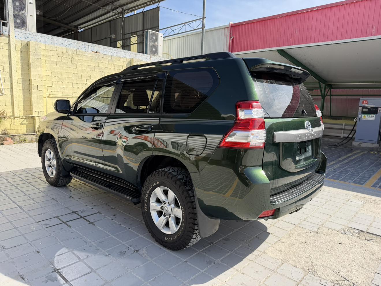 Toyota Land Cruiser Prado 2014 thumb 11