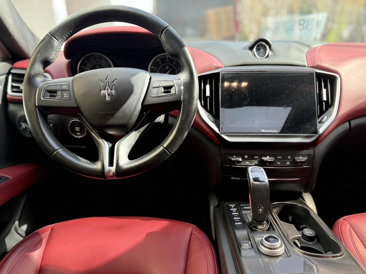 Maserati Ghibli 2022 thumb 9