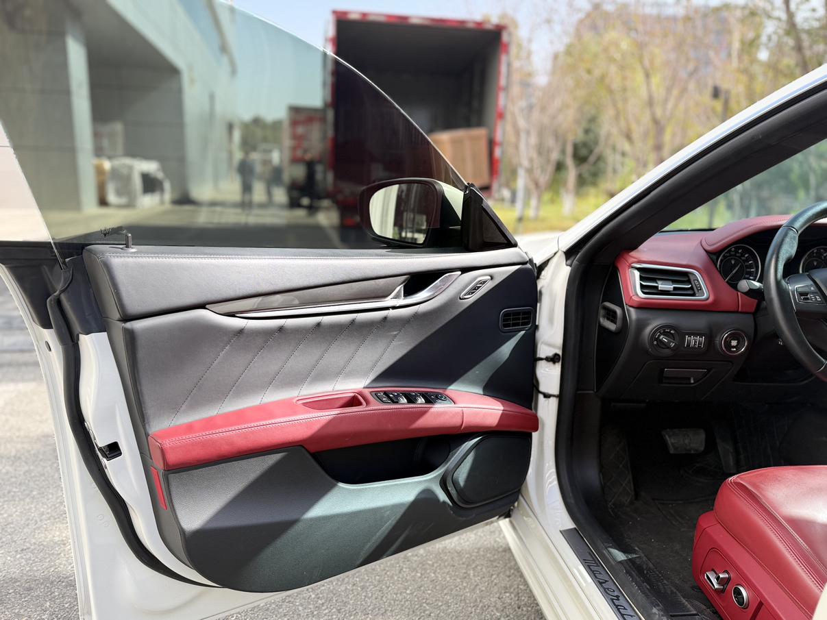 Maserati Ghibli 2022 thumb 12