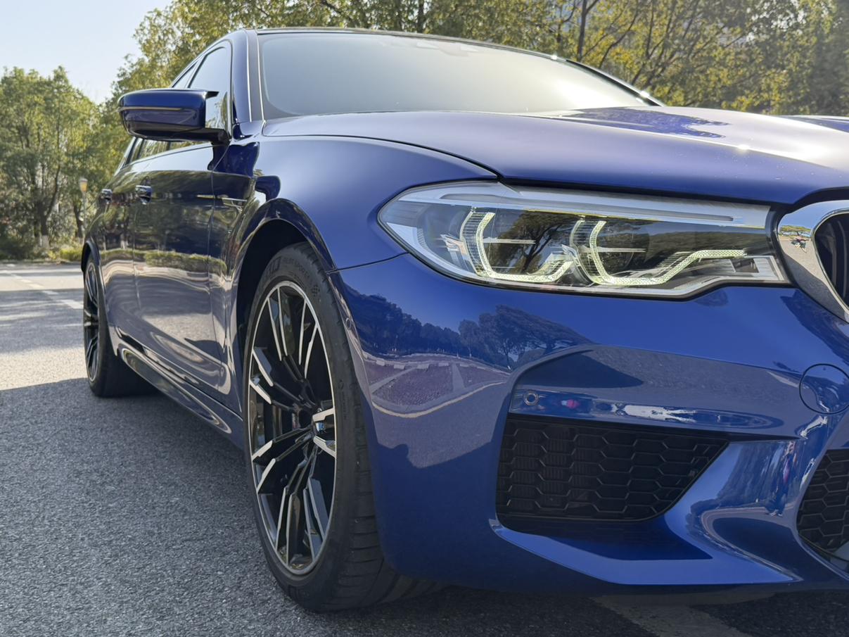 BMW M5 2018 thumb 10