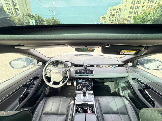 Land Rover Range Rover Velar 2020 thumb 3