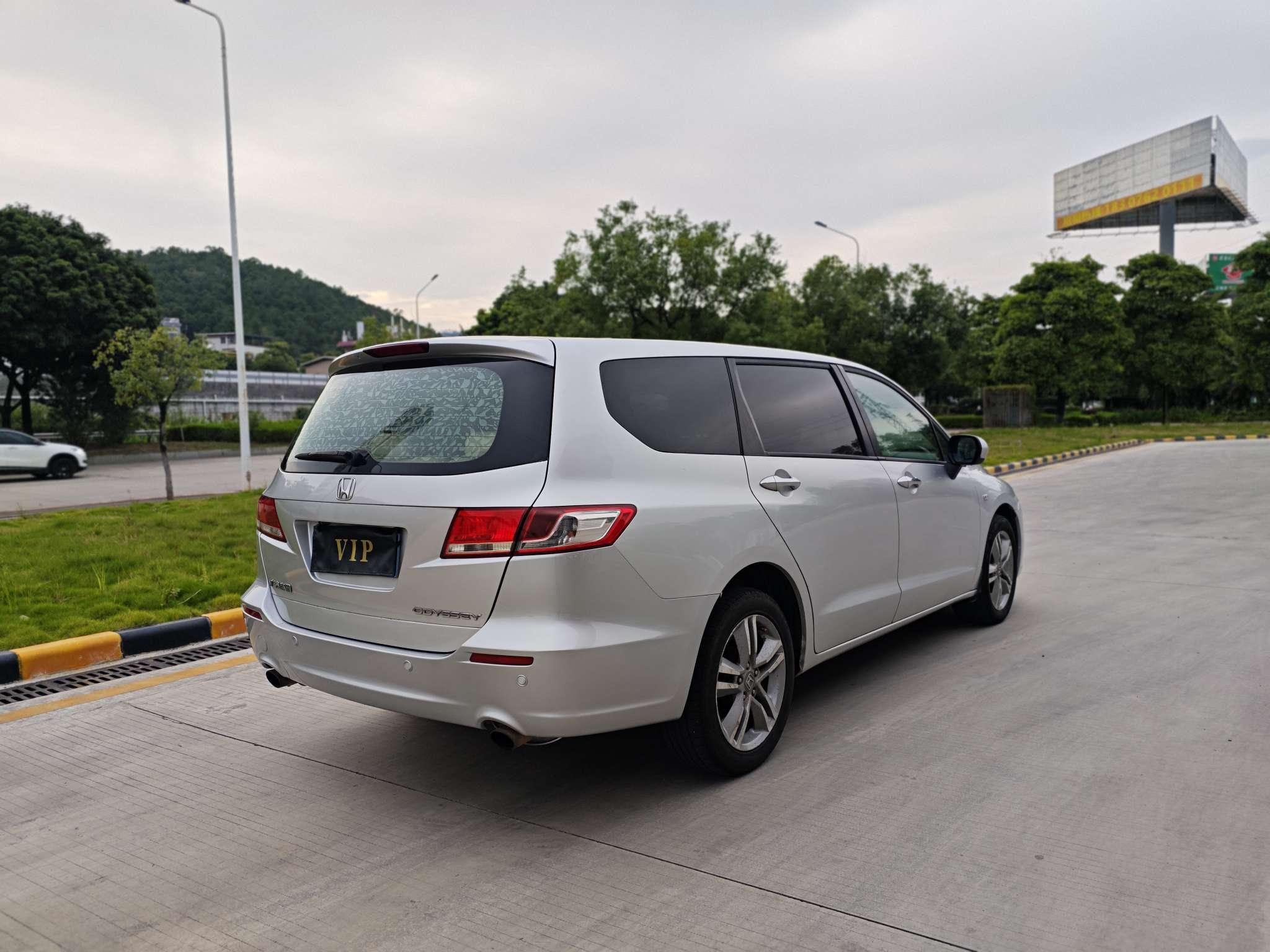 Honda Odyssey 2012 thumb 4