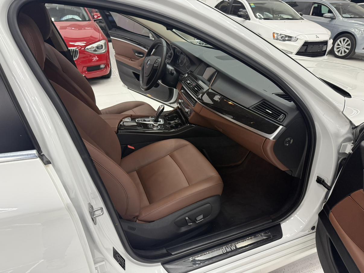 BMW 5 серии 2016 thumb 7