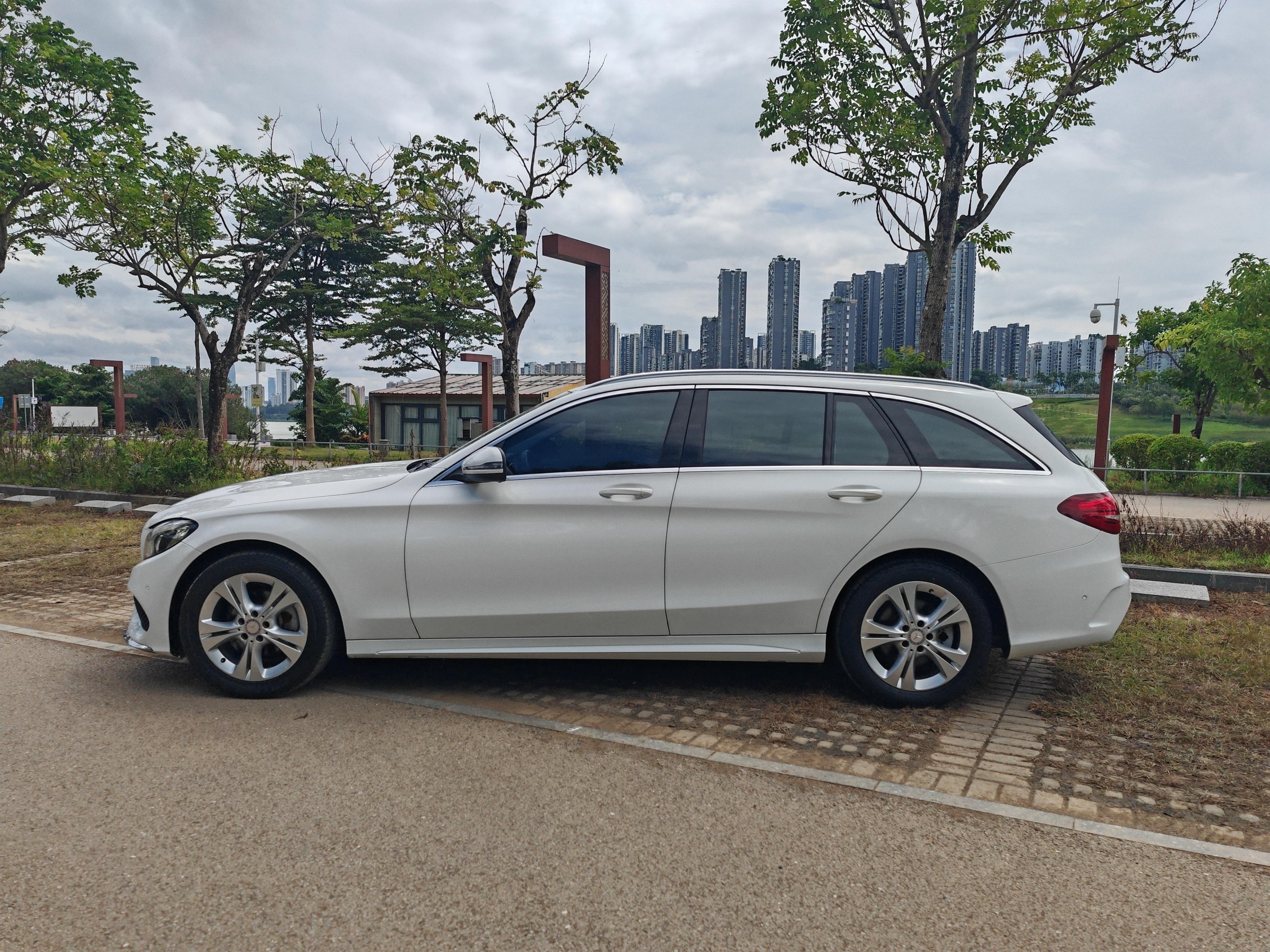 Mercedes-Benz C-Class 2016 thumb 2