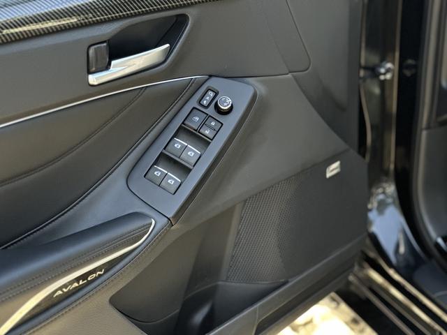 Toyota Avalon 2019 thumb 4