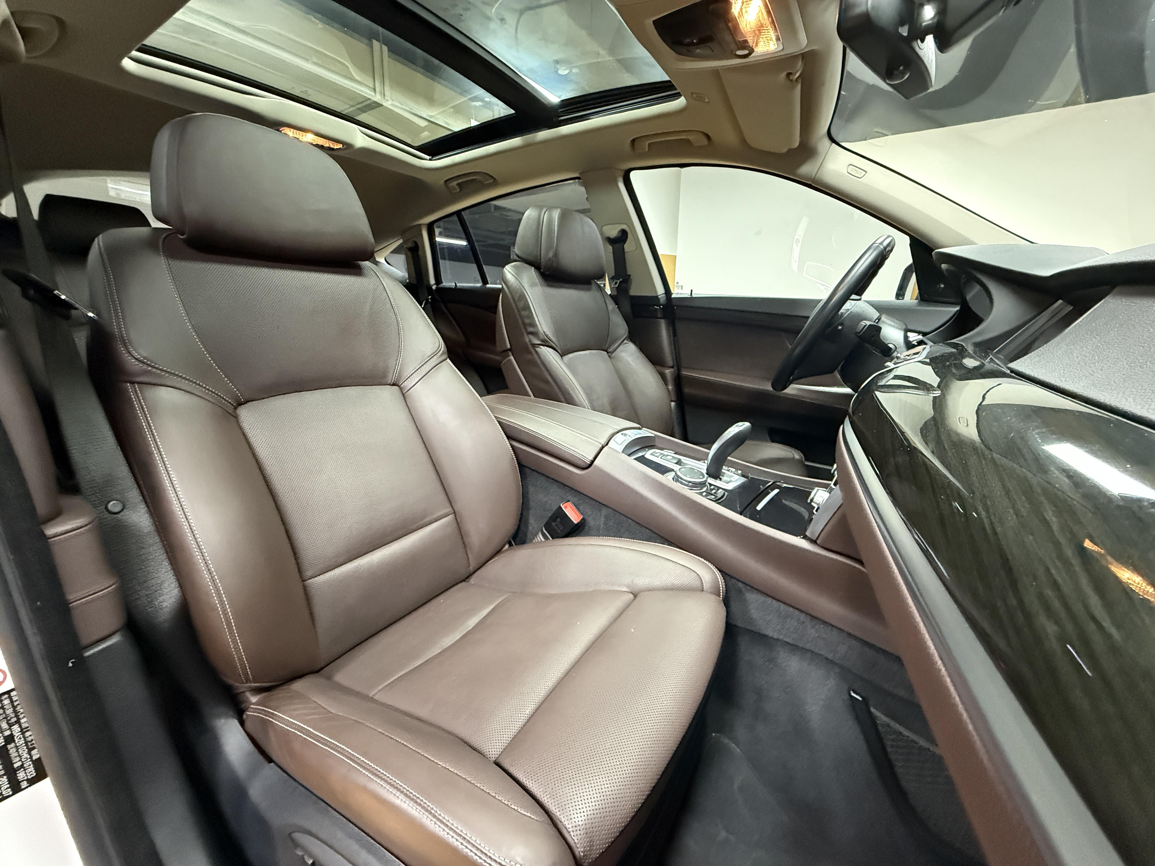 BMW 5 серии 2016 thumb 11