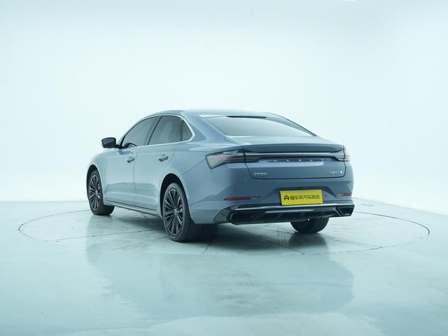 Audi A4 2024 thumb 3
