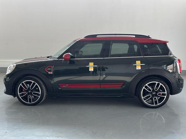 Mini Countryman 2019 thumb 2