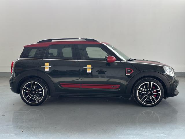 Mini Countryman 2019 thumb 6