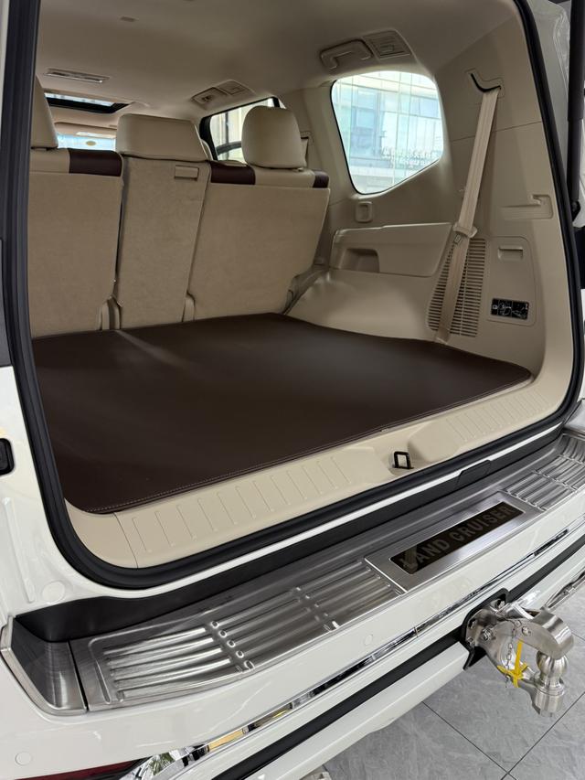 Toyota Land Cruiser 2025 thumb 12