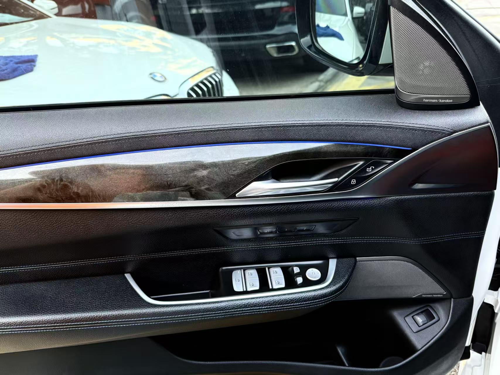 BMW 6 серии 2020 thumb 8