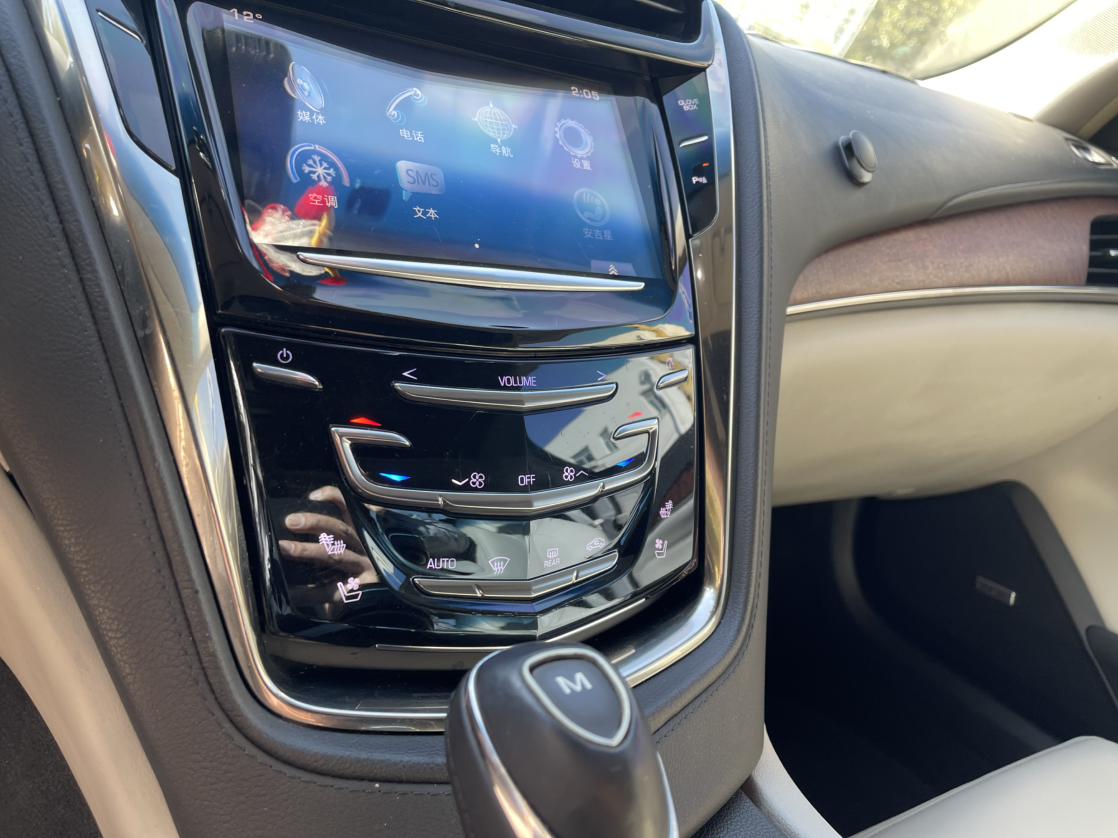 Cadillac CTS 2017 thumb 8