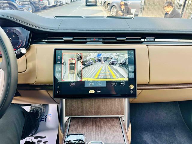 Land Rover Range Rover 2025 thumb 7