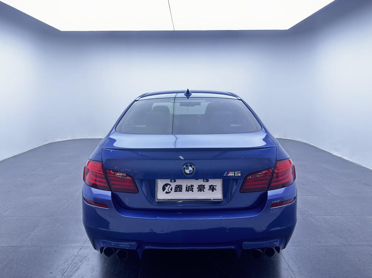 BMW M5 2013 thumb 3