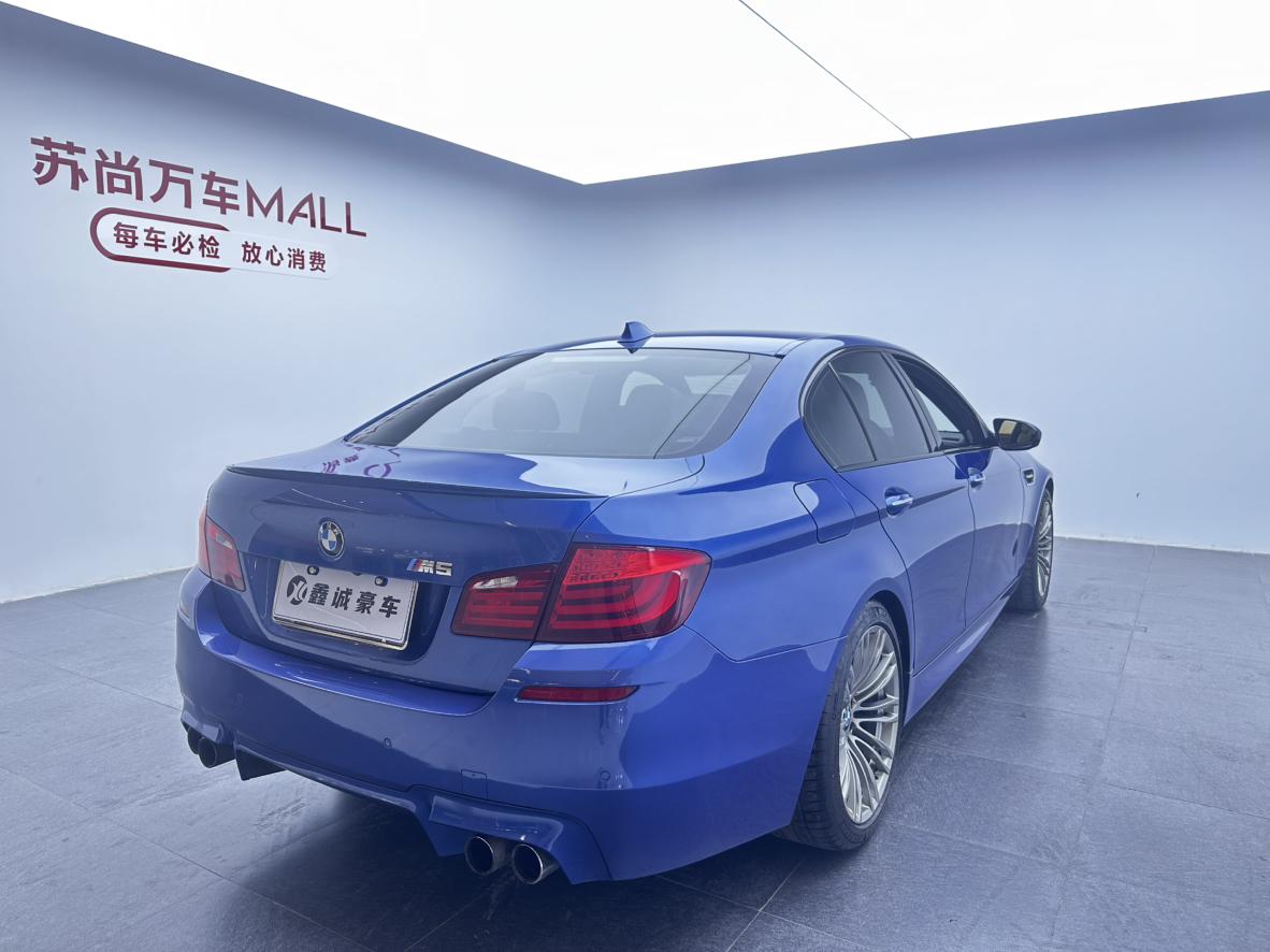 BMW M5 2013 thumb 4