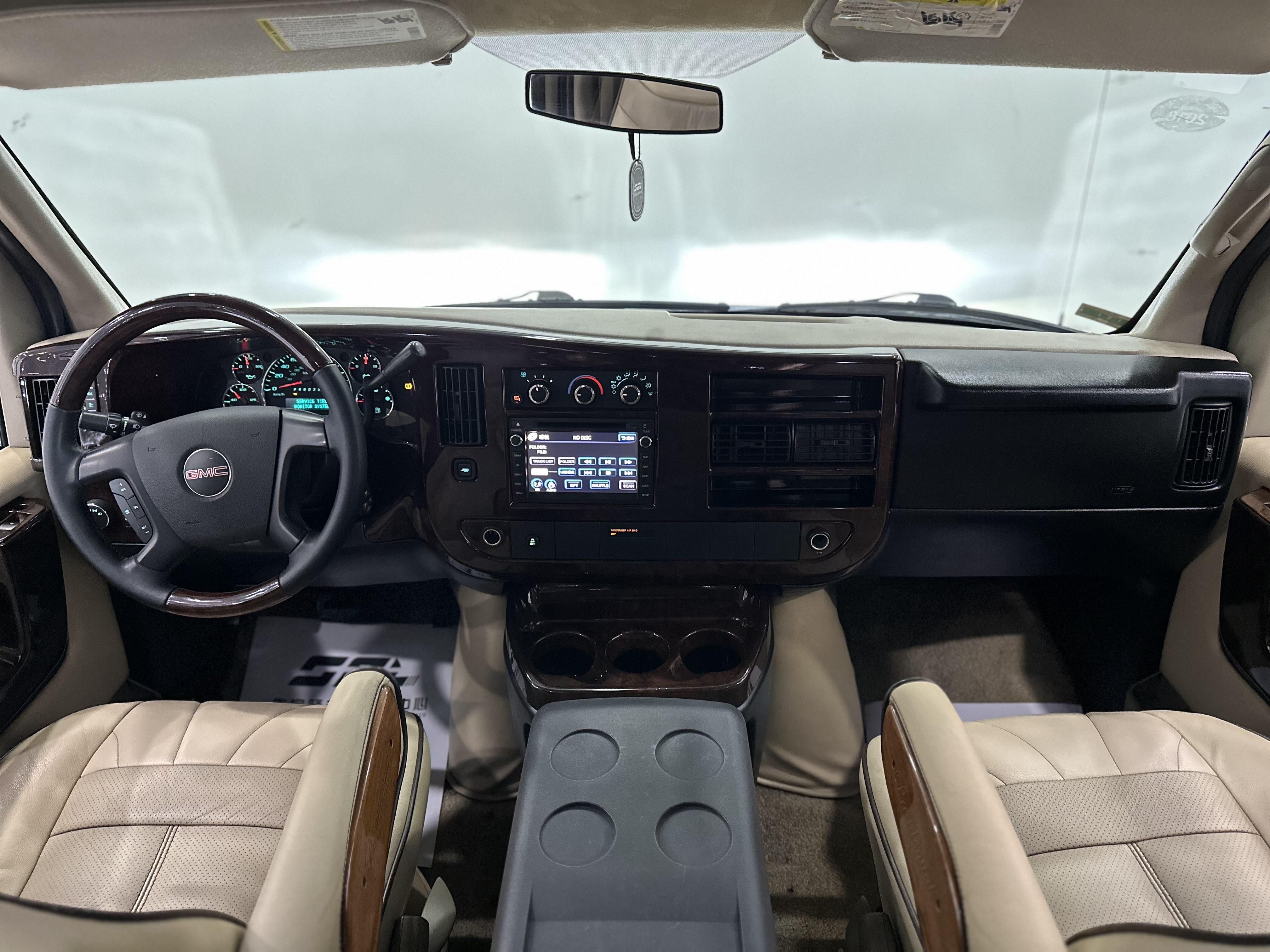 GMC Savana 2013 thumb 12