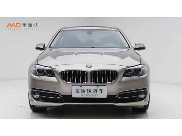 BMW 5 серии 2015 thumb 10