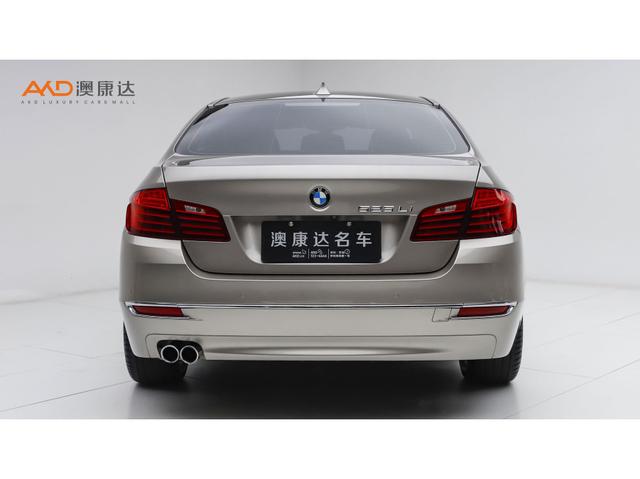 BMW 5 серии 2015 thumb 11
