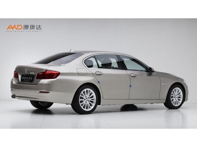 BMW 5 серии 2015 thumb 12