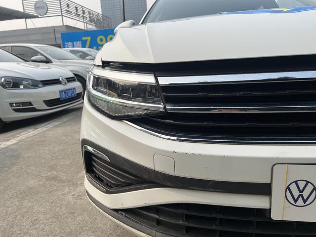 Volkswagen Bora 2023 thumb 5
