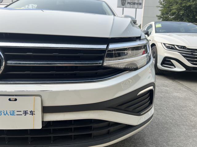 Volkswagen Bora 2023 thumb 6