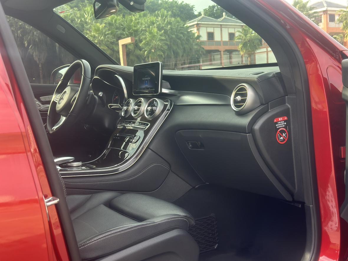 Mercedes-Benz GLC 2018 thumb 9