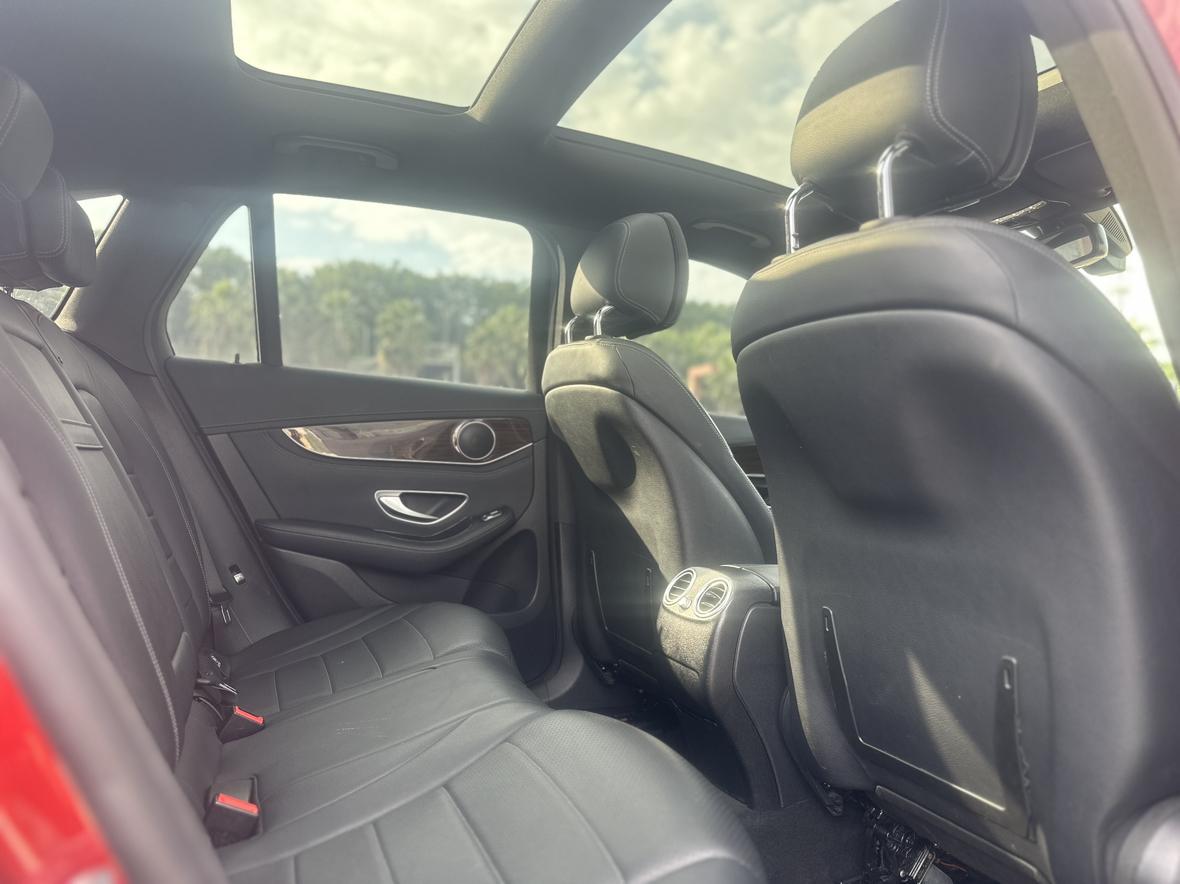 Mercedes-Benz GLC 2018 thumb 12