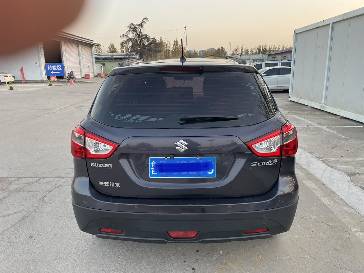 Suzuki SX4 2015 thumb 3