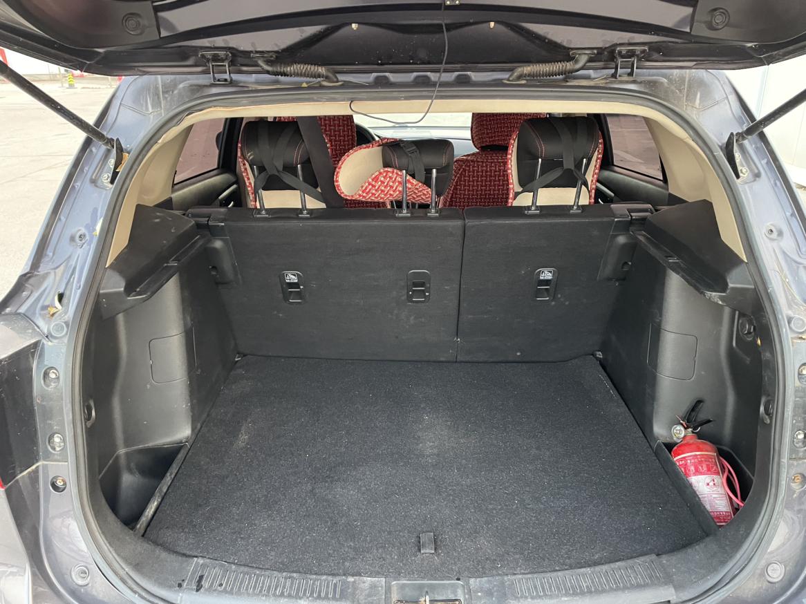 Suzuki SX4 2015 thumb 8
