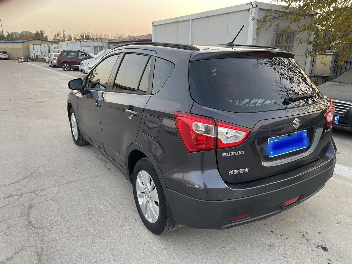 Suzuki SX4 2015 thumb 12
