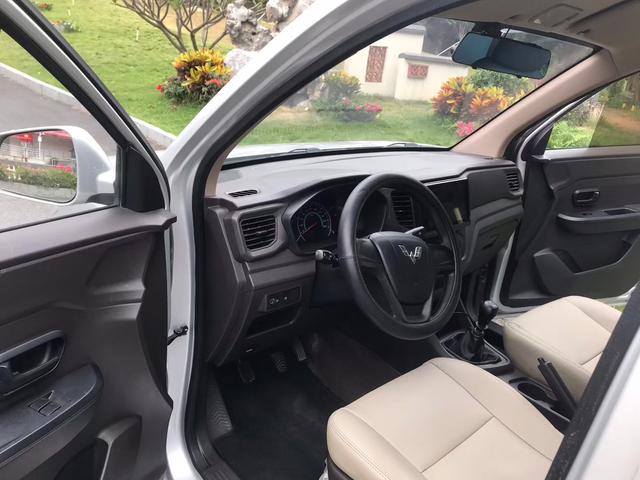 Wuling Hongguang 2021 thumb 2