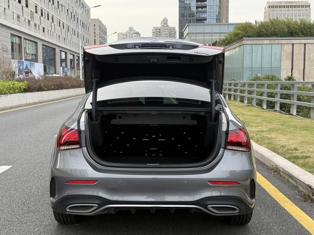 Mercedes-Benz A-Class 2021 thumb 10