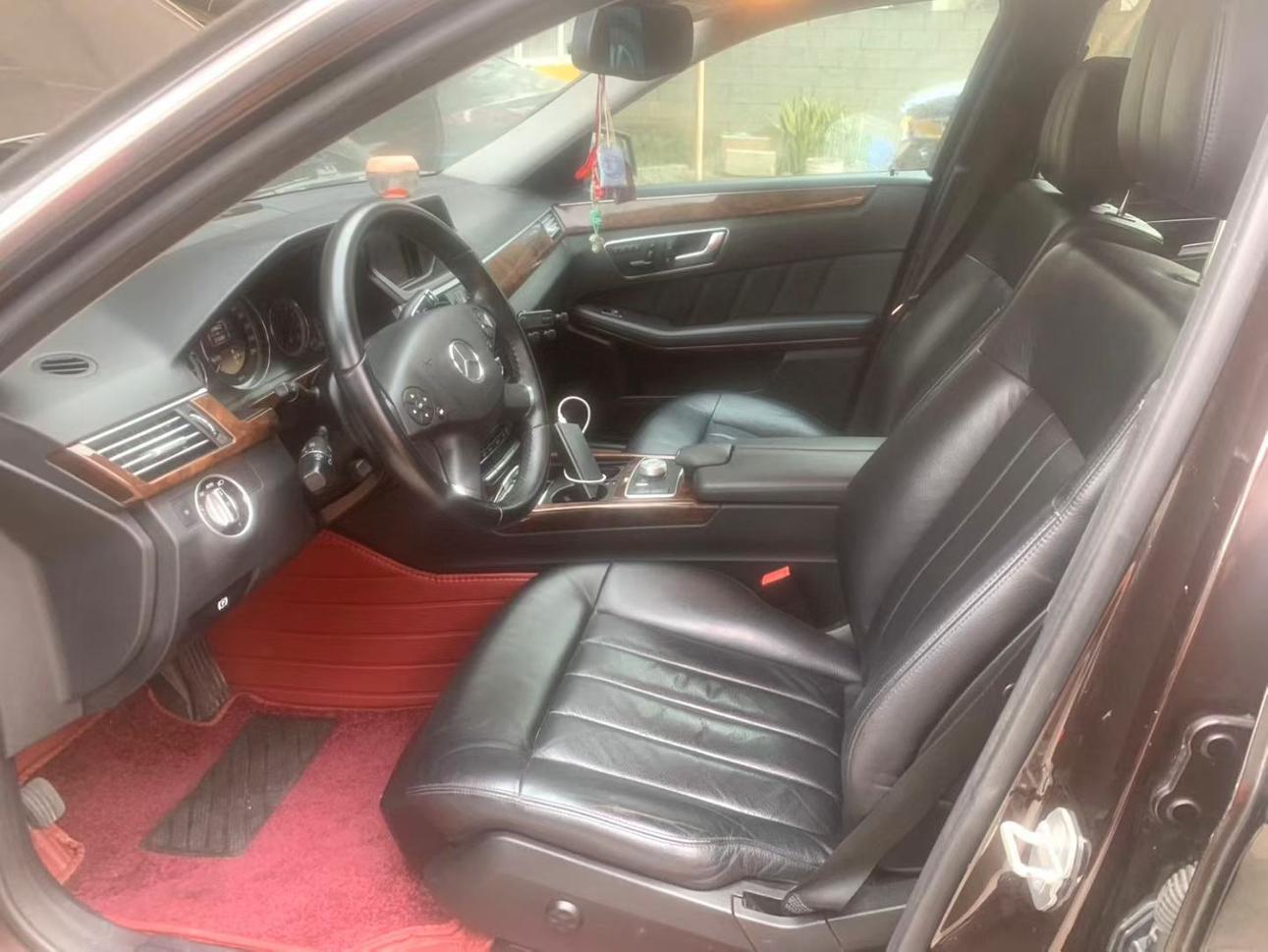 Mercedes-Benz E-Class 2012 thumb 6