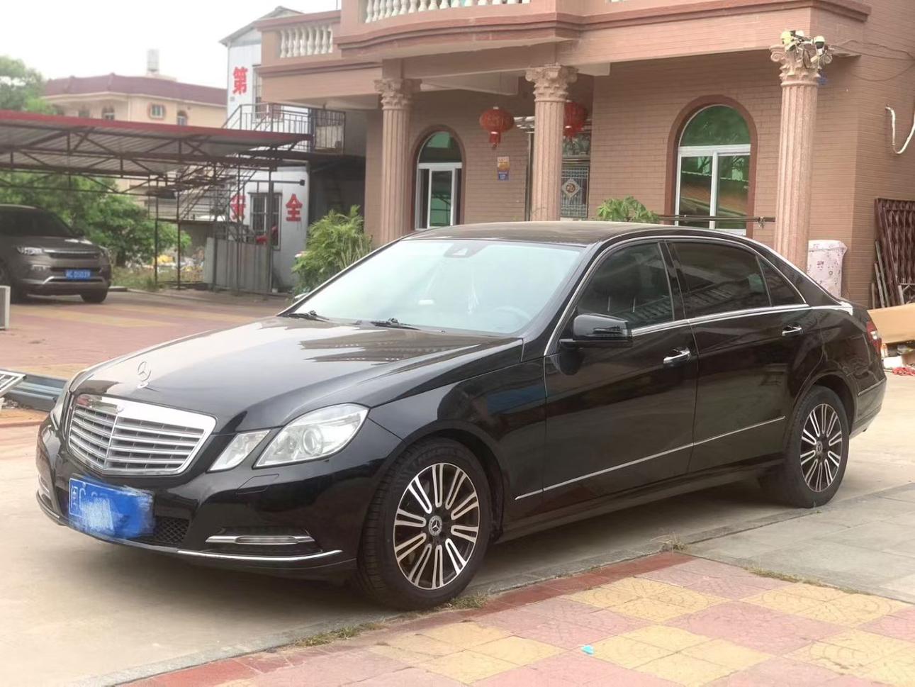 Mercedes-Benz E-Class 2012 thumb 8