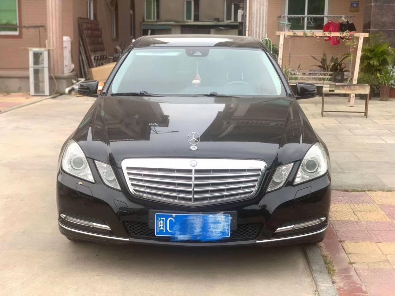 Mercedes-Benz E-Class 2012 thumb 9