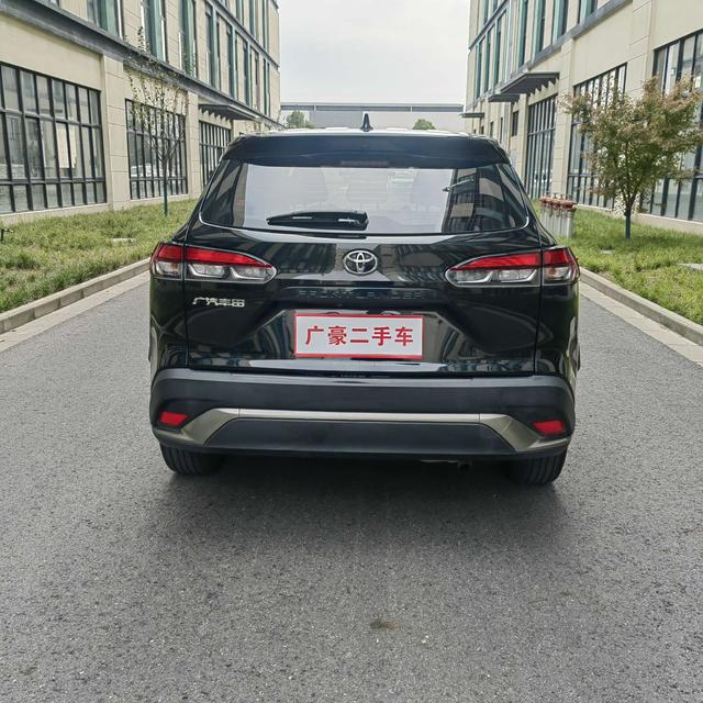 Toyota Frontlander 2023 thumb 2