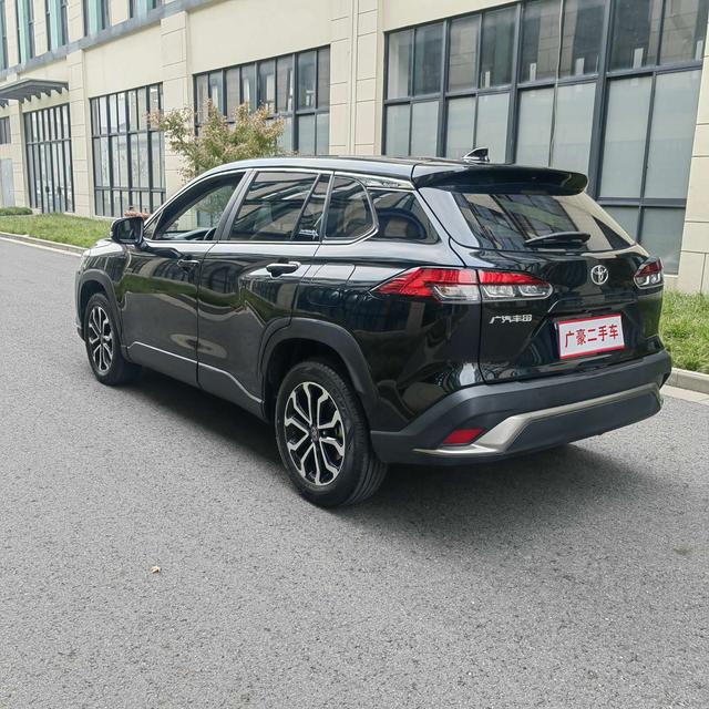 Toyota Frontlander 2023 thumb 3