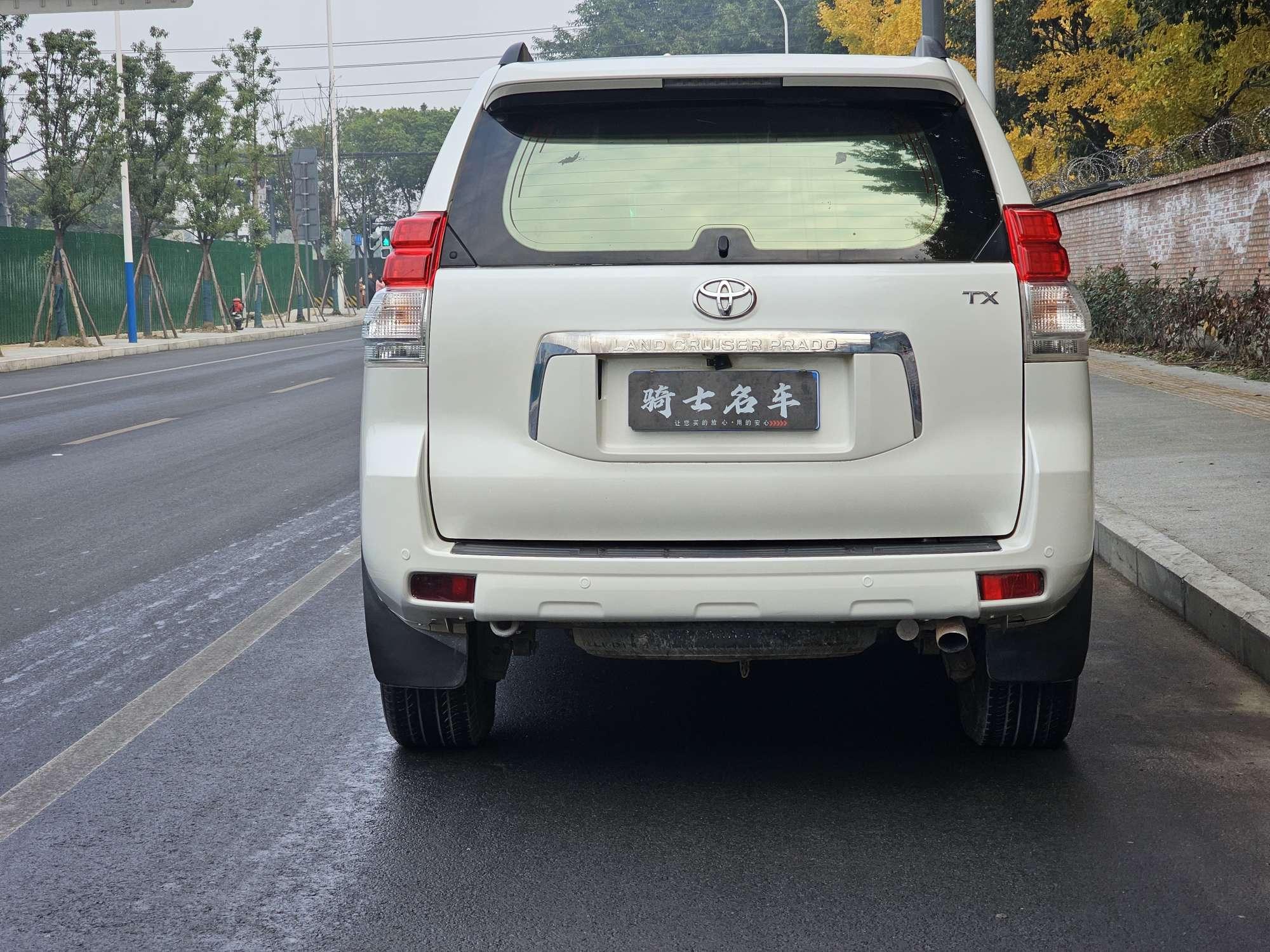 Toyota Land Cruiser Prado 2013 thumb 3