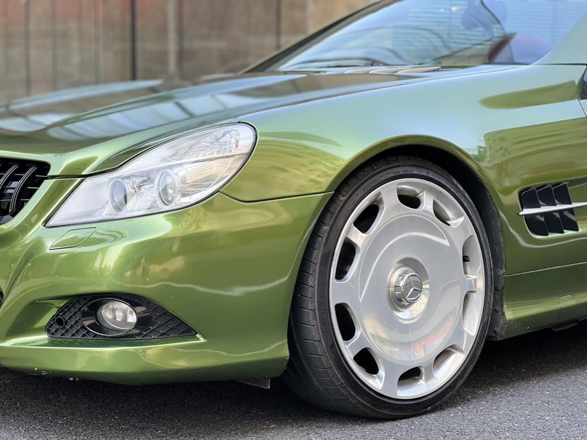 Mercedes-Benz SL 2011 thumb 8
