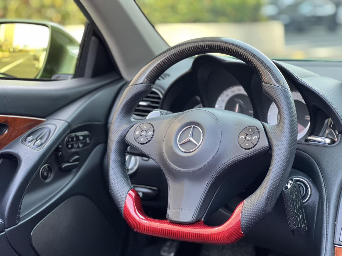 Mercedes-Benz SL 2011 thumb 12