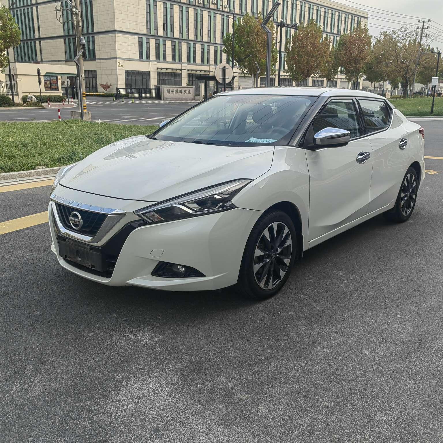 Nissan Lannia 2016 thumb 8