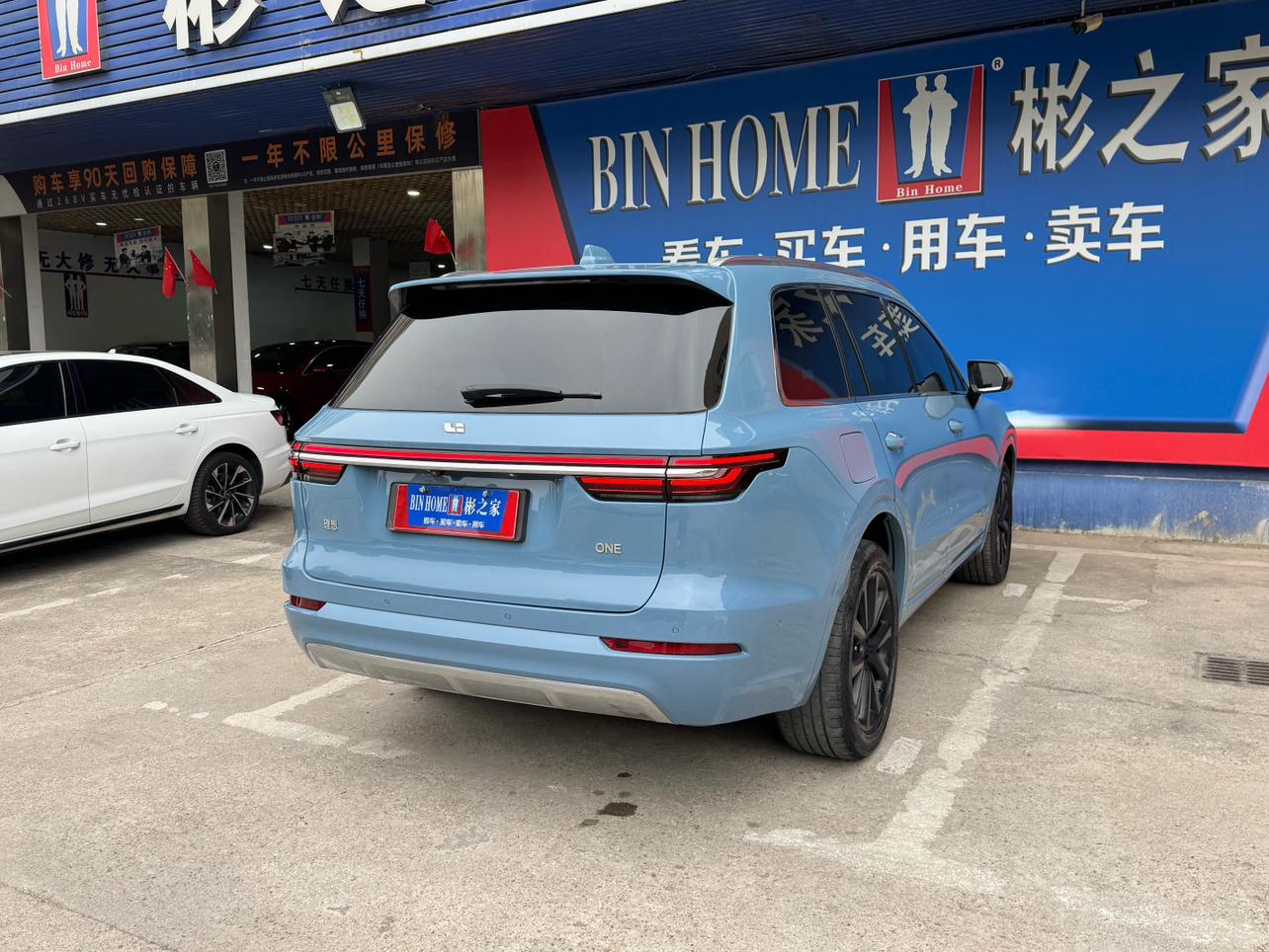 Lixiang (Li Auto) One 2022 thumb 5